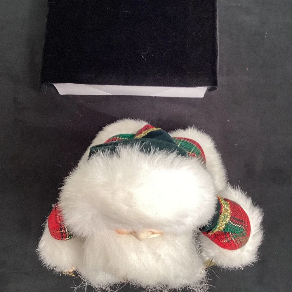 Santa Tree Topper - Picture 8 of 9